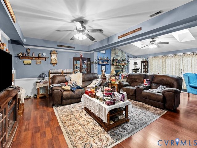 9212 Stephens Manor Dr, Mechanicsville, VA 23116