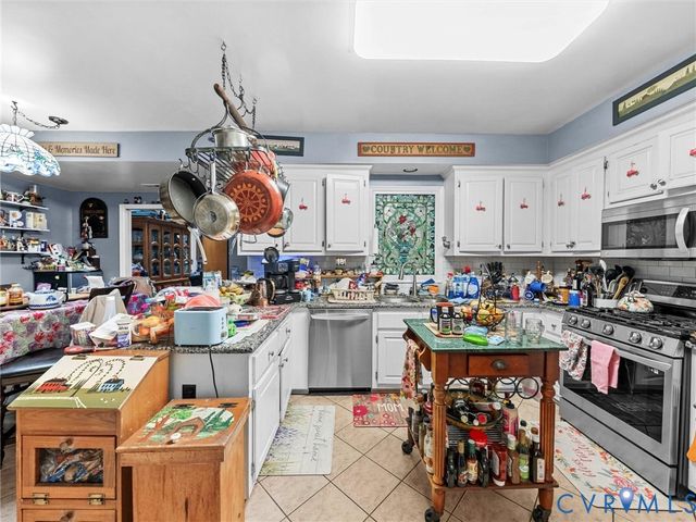 9212 Stephens Manor Dr, Mechanicsville, VA 23116