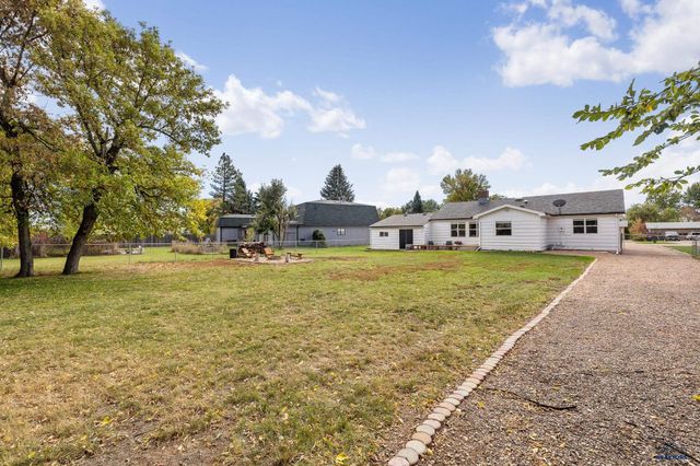 2734 EDEN LN, Rapid City, SD 57703