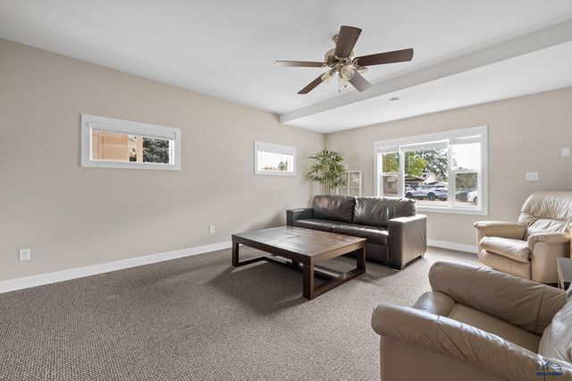 2734 EDEN LN, Rapid City, SD 57703