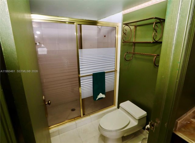 3530 Mystic Pointe Dr 2915, Aventura, FL 33180