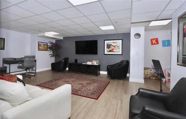 3530 Mystic Pointe Dr 2915, Aventura, FL 33180