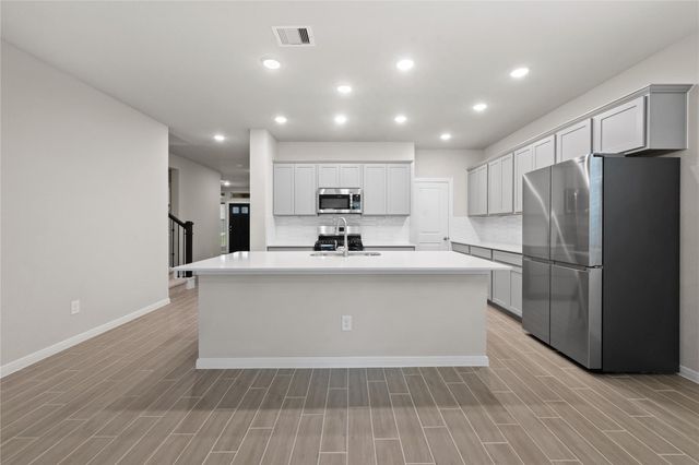 7330 Lake Arrowhead Lane, Porter, TX 77365