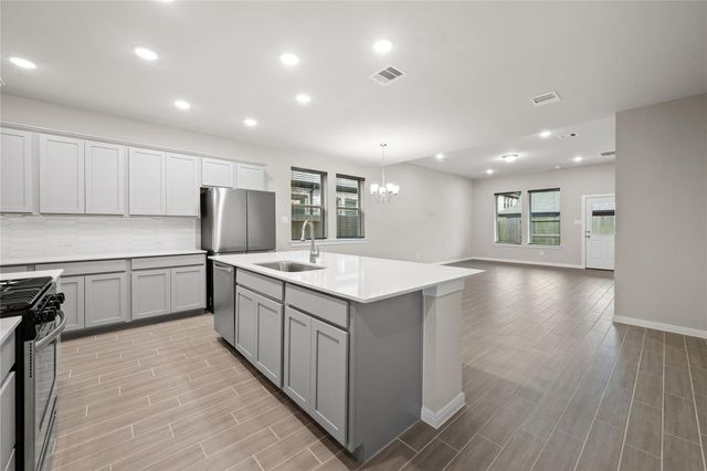 7330 Lake Arrowhead Lane, Porter, TX 77365