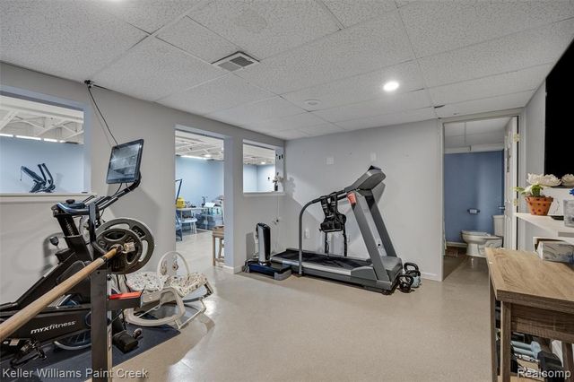 5153 Busch Avenue, Warren, MI 48091