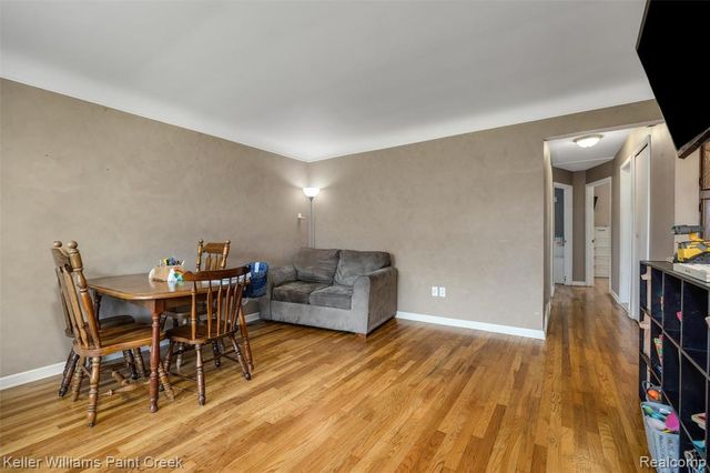 5153 Busch Avenue, Warren, MI 48091
