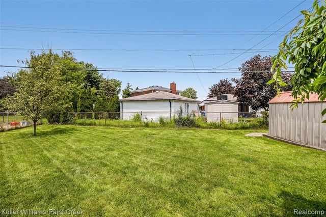 5153 Busch Avenue, Warren, MI 48091