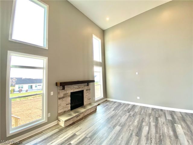 3450 Wicker Street NE, Uniontown, OH 44721