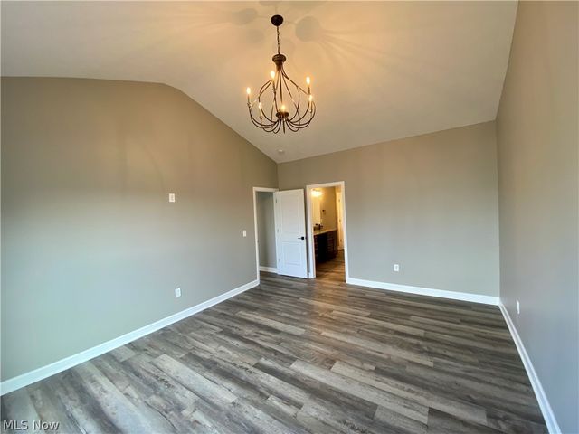 3450 Wicker Street NE, Uniontown, OH 44721