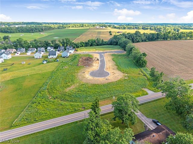 3450 Wicker Street NE, Uniontown, OH 44721