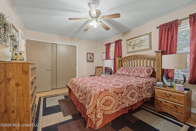 7695 Hummingbird Drive, Olive Branch, MS 38654
