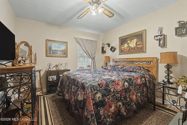 7695 Hummingbird Drive, Olive Branch, MS 38654