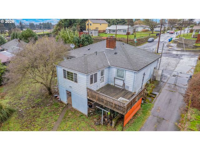 1909 Ne 49TH St, Vancouver, WA 98663