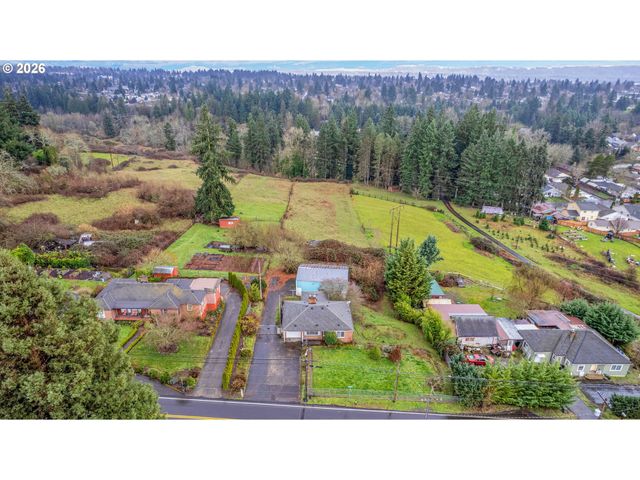 1909 Ne 49TH St, Vancouver, WA 98663