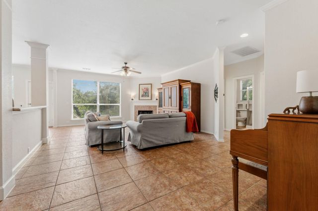 10801 Sea Hero CT, Austin, TX 78748