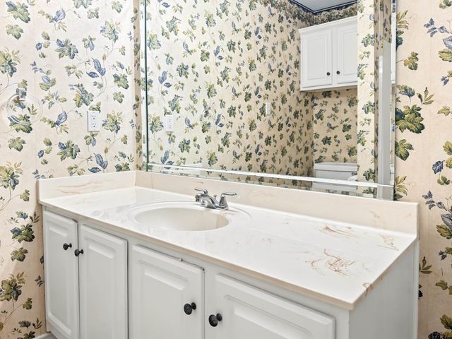 5401 Hollytree Dr, Unit 602, Tyler, TX 75703