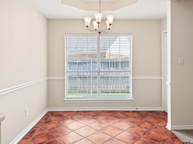 5401 Hollytree Dr, Unit 602, Tyler, TX 75703