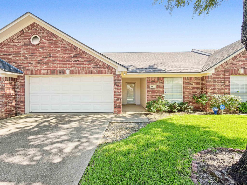 5401 Hollytree Dr, Unit 602, Tyler, TX 75703