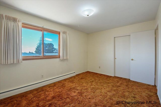 3240 FIR DR, Cheyenne, WY 82001