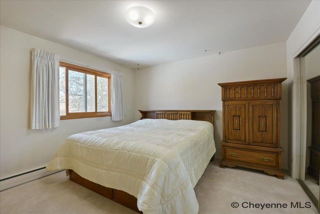 3240 FIR DR, Cheyenne, WY 82001