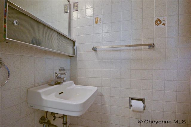 3240 FIR DR, Cheyenne, WY 82001