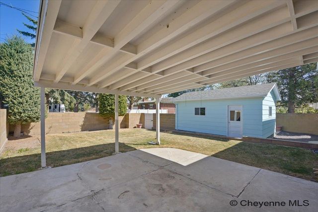 3240 FIR DR, Cheyenne, WY 82001