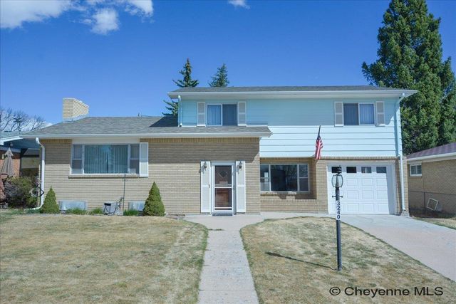 3240 FIR DR, Cheyenne, WY 82001