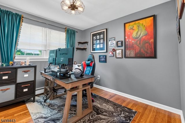 5 Drexel Ct, Parsippany-troy Hills Twp., NJ 07005
