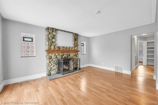 18046 Steel Street, Detroit, MI 48235