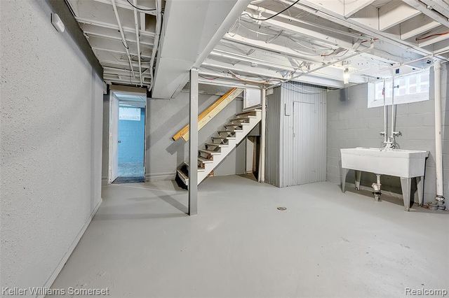 18046 Steel Street, Detroit, MI 48235