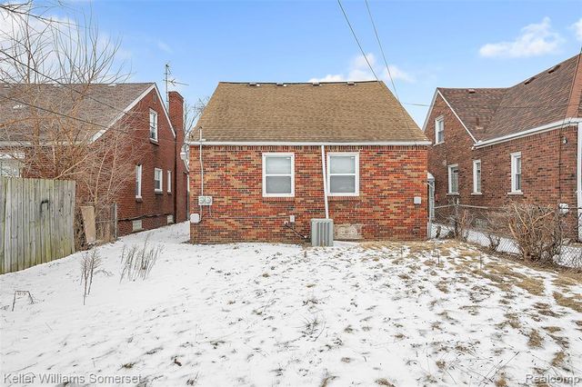 18046 Steel Street, Detroit, MI 48235