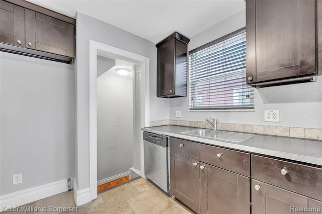 18046 Steel Street, Detroit, MI 48235