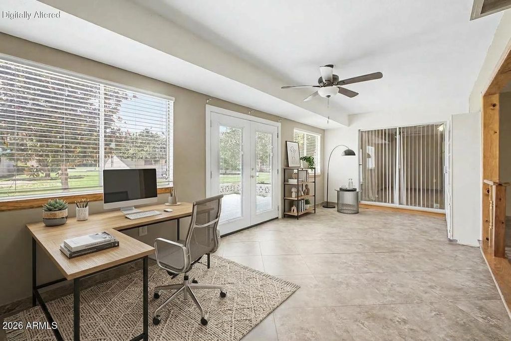 10431 W EL CAPITAN Circle, Sun City, AZ 85351 — photo 2