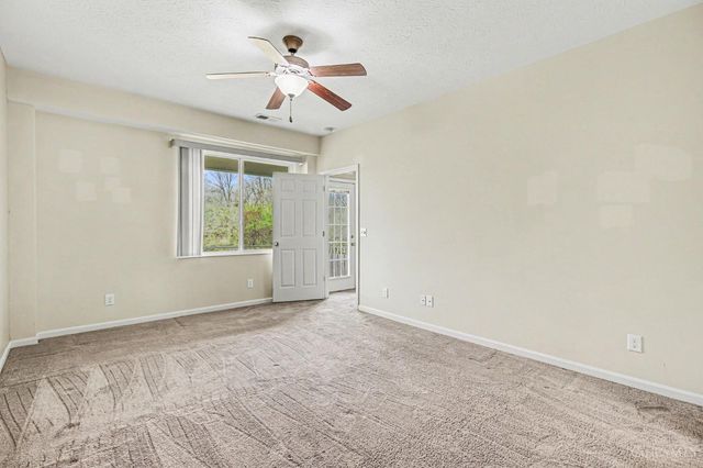 2047 Commons Circle, Batavia, OH 45103