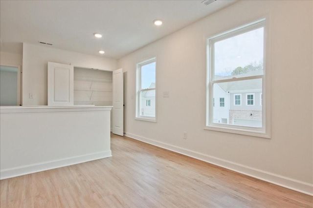 542 Feldspar Way, Lawrenceville, GA 30043
