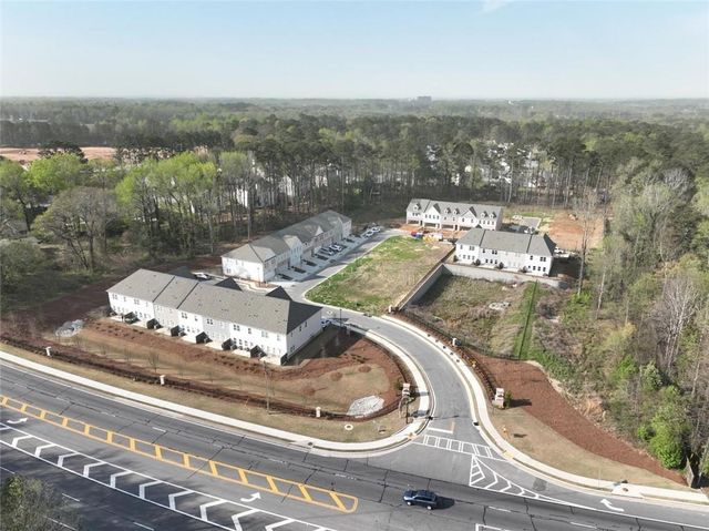 542 Feldspar Way, Lawrenceville, GA 30043
