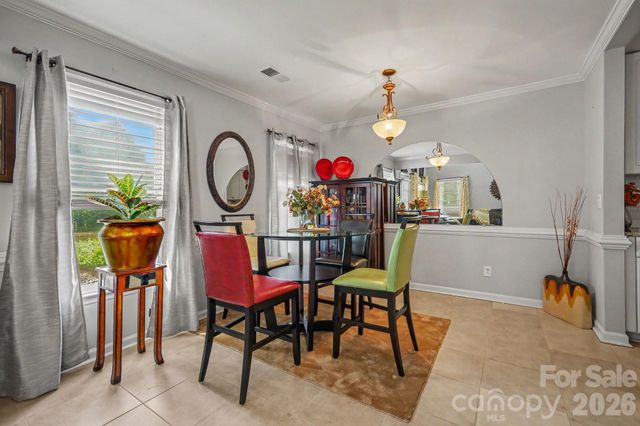 8609 Fox Chase Lane, Charlotte, NC 28269