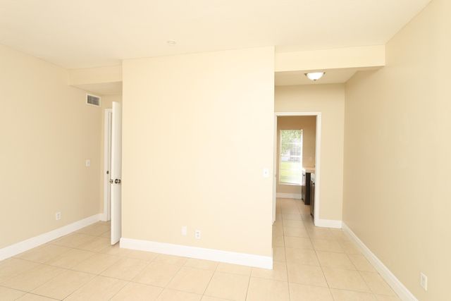 4916 Silver Oak Drive, Fort Pierce, FL 34982