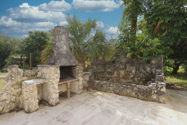 4916 Silver Oak Drive, Fort Pierce, FL 34982