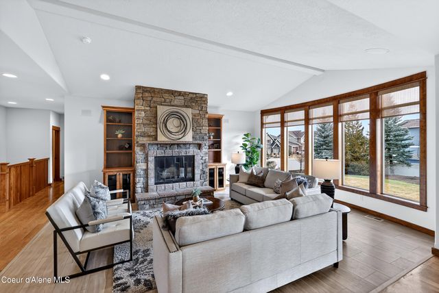 1709 S Steen Rd, Veradale, WA 99037