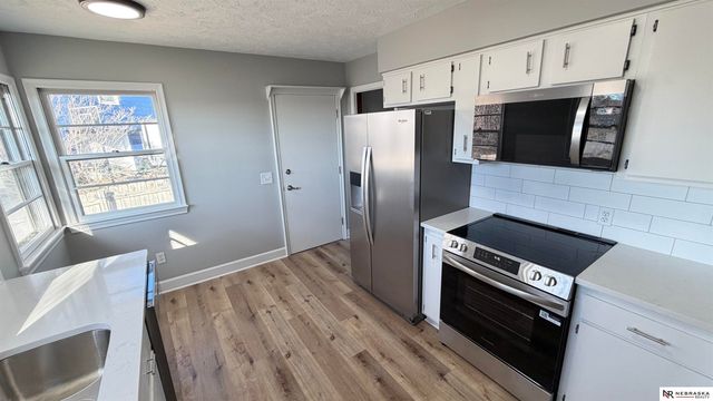 4312 N 85th Avenue Circle, Omaha, NE 68134