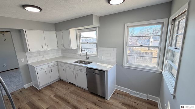 4312 N 85th Avenue Circle, Omaha, NE 68134