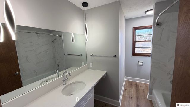 4312 N 85th Avenue Circle, Omaha, NE 68134