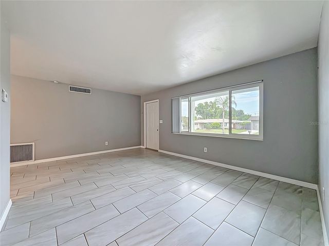 890 7TH AVENUE NE, Largo, FL 33770
