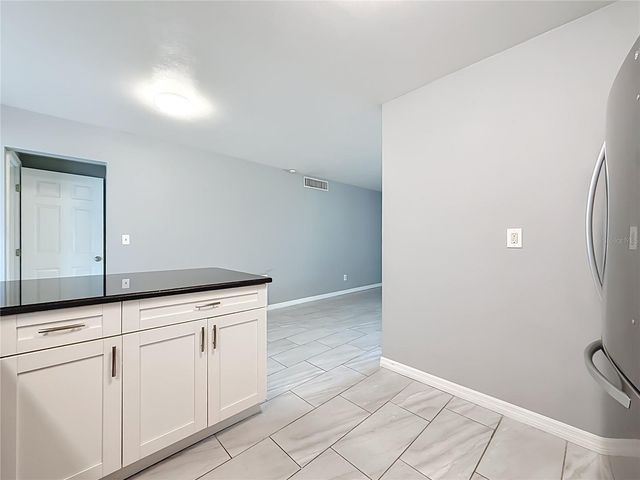 890 7TH AVENUE NE, Largo, FL 33770