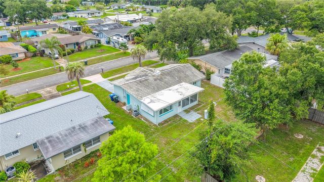 890 7TH AVENUE NE, Largo, FL 33770