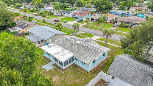 890 7TH AVENUE NE, Largo, FL 33770