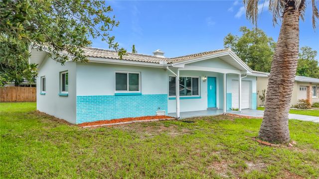 890 7TH AVENUE NE, Largo, FL 33770