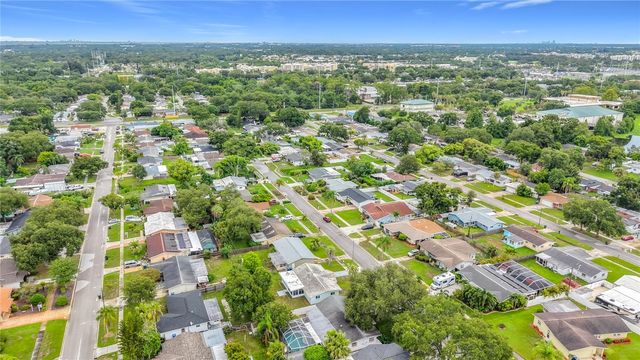 890 7TH AVENUE NE, Largo, FL 33770