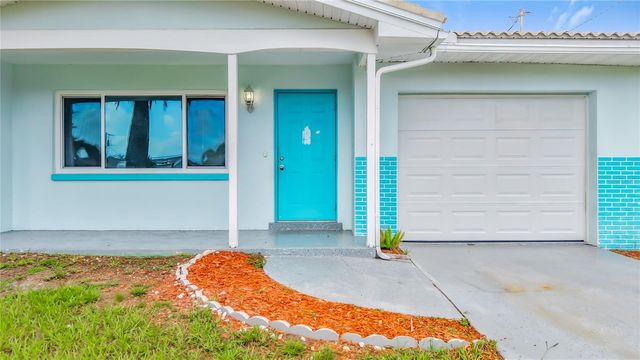 890 7TH AVENUE NE, Largo, FL 33770
